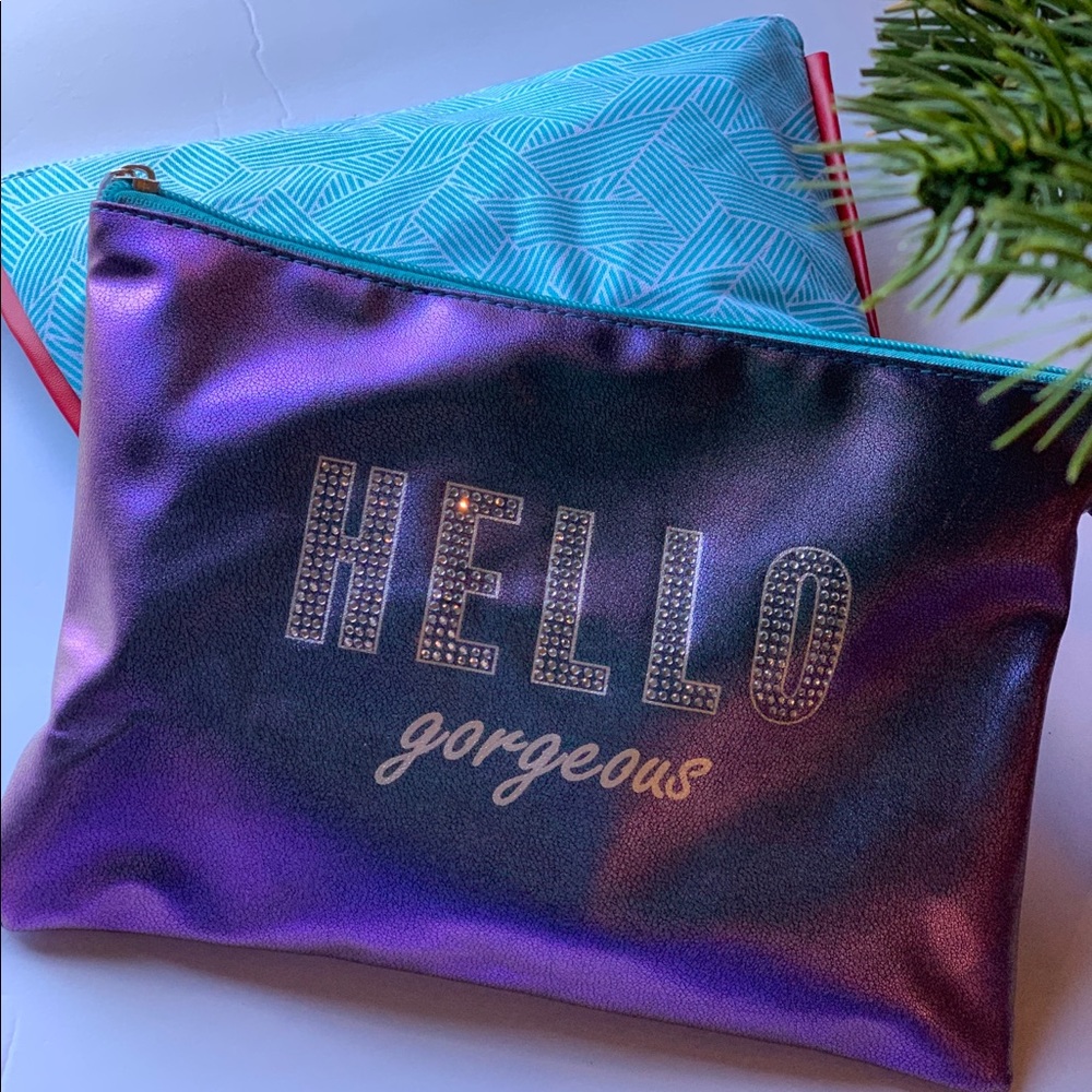🟣 3/$20 Mystery Beauty Bundle w/ Cosmetic Case!